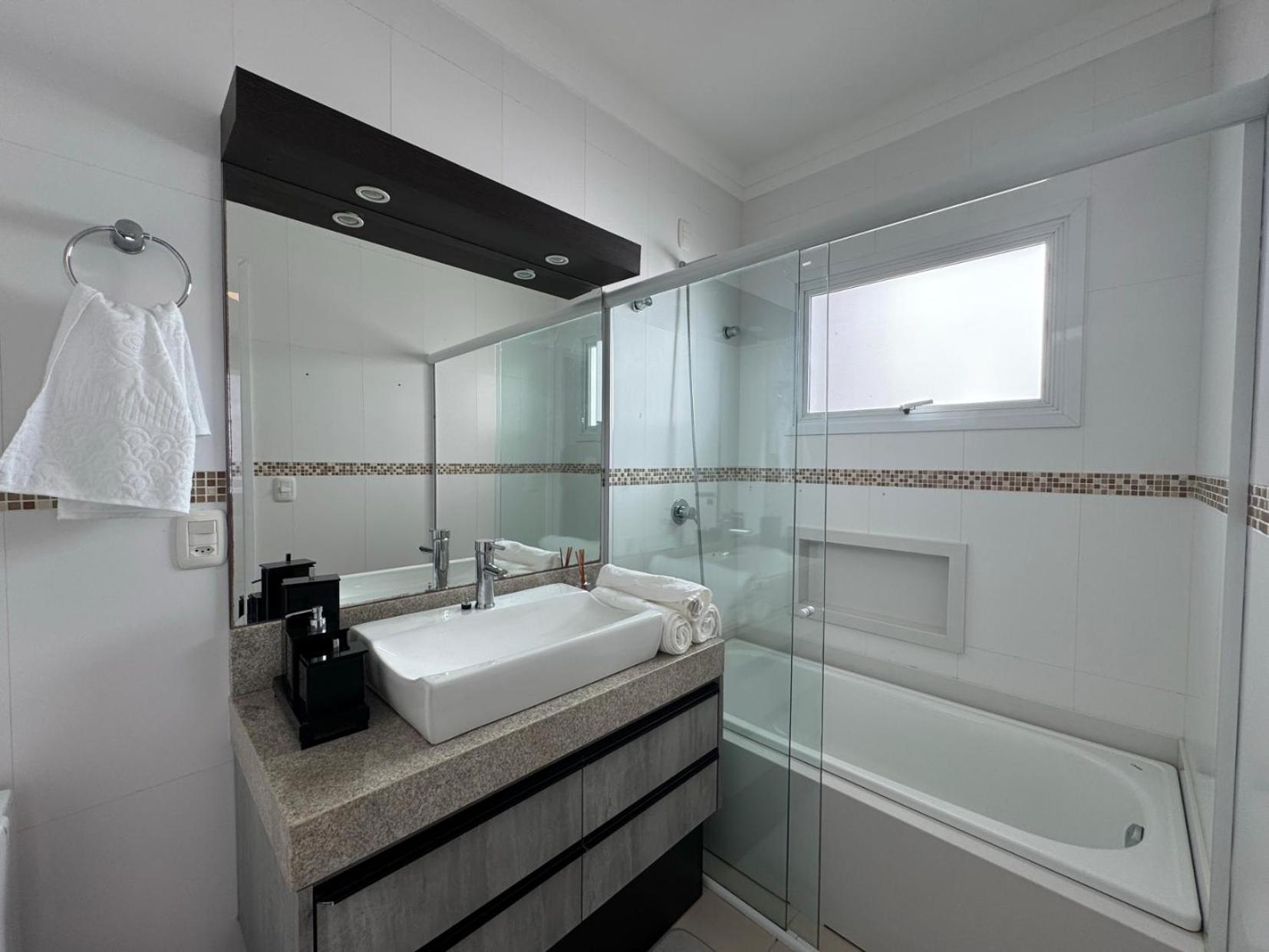 Casa Luxuosa No Condominio Condado De Capao Capão da Canoa Екстериор снимка